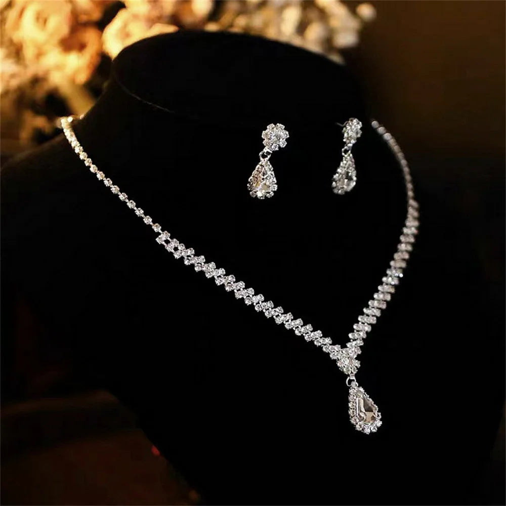 V-Shaped Rhinestone Jewelry Set - Blingy Bag LLC